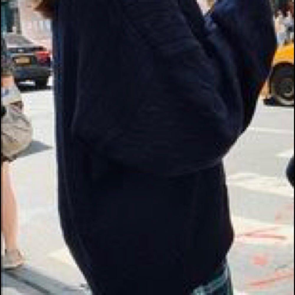 Nikki cable knit sweater Navy blue